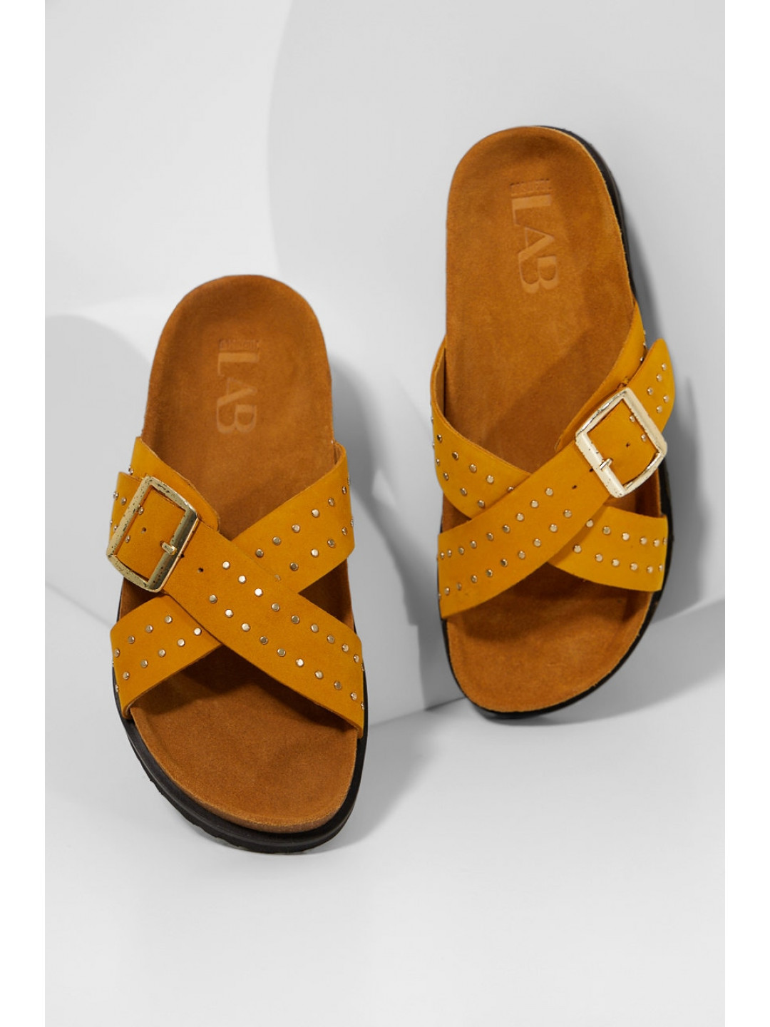 Semišové pantofle Answear LAB dámské žlutá barva